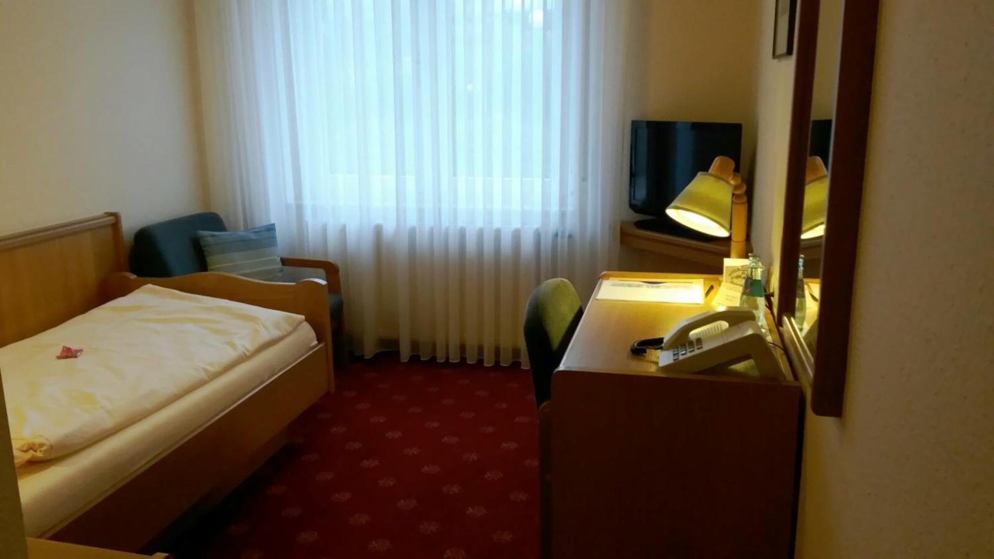 Hotel Garni Stadt Friedberg Friedberg  Room photo